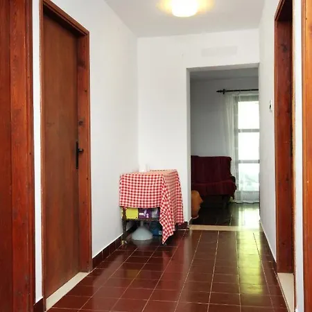 Seaside Secluded Cove Zavala - Gdinj, Hvar - 5717 *